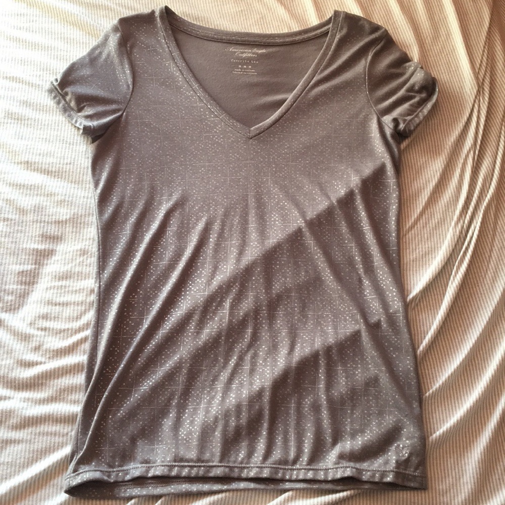American Eagle shirt
